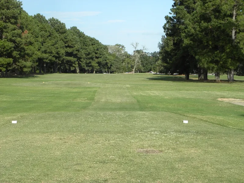 Hole 01